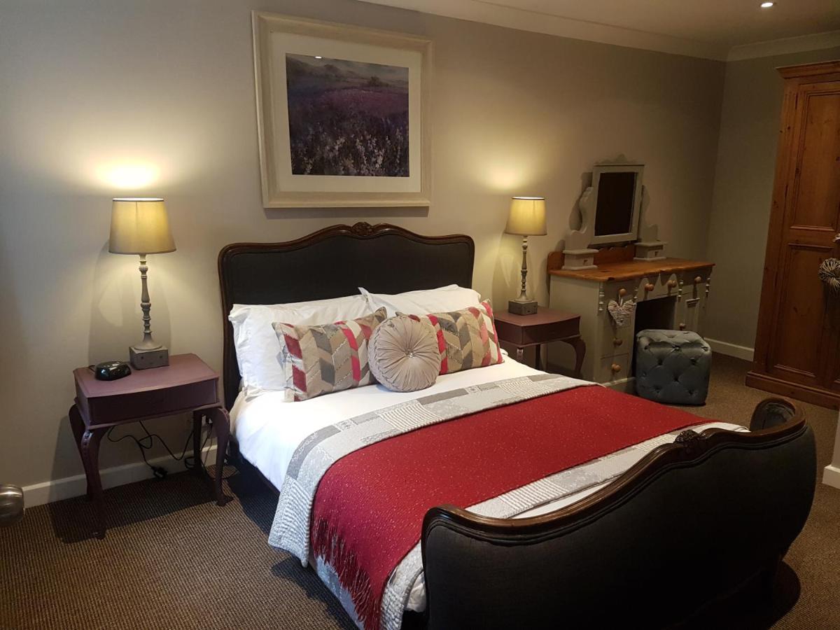 The Windmill Hotel Scarborough Buitenkant foto