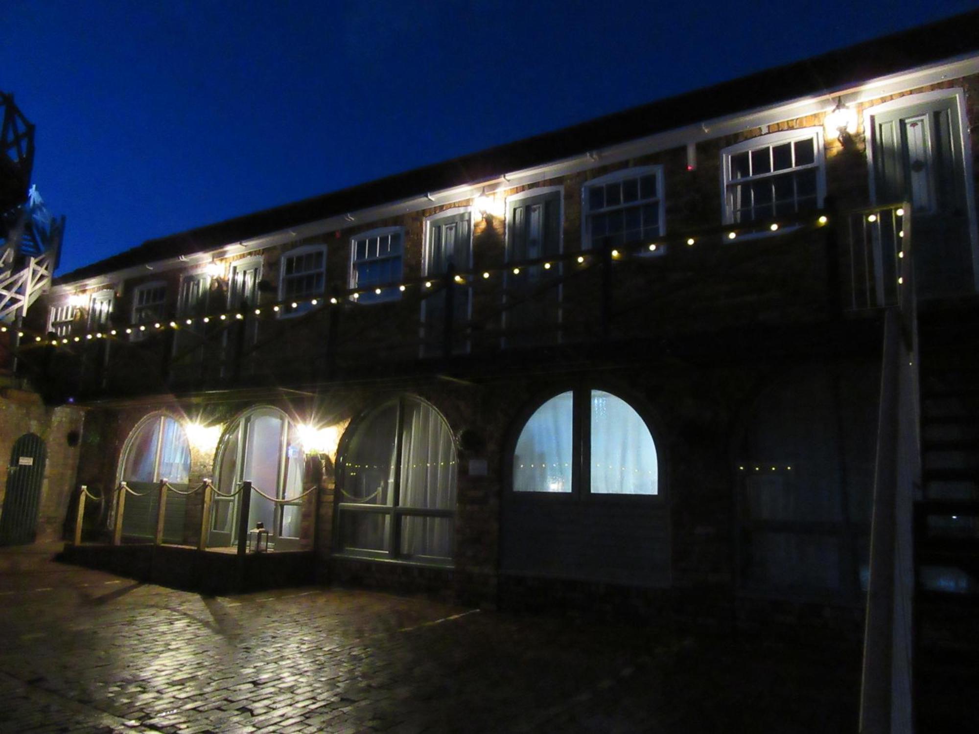 The Windmill Hotel Scarborough Buitenkant foto