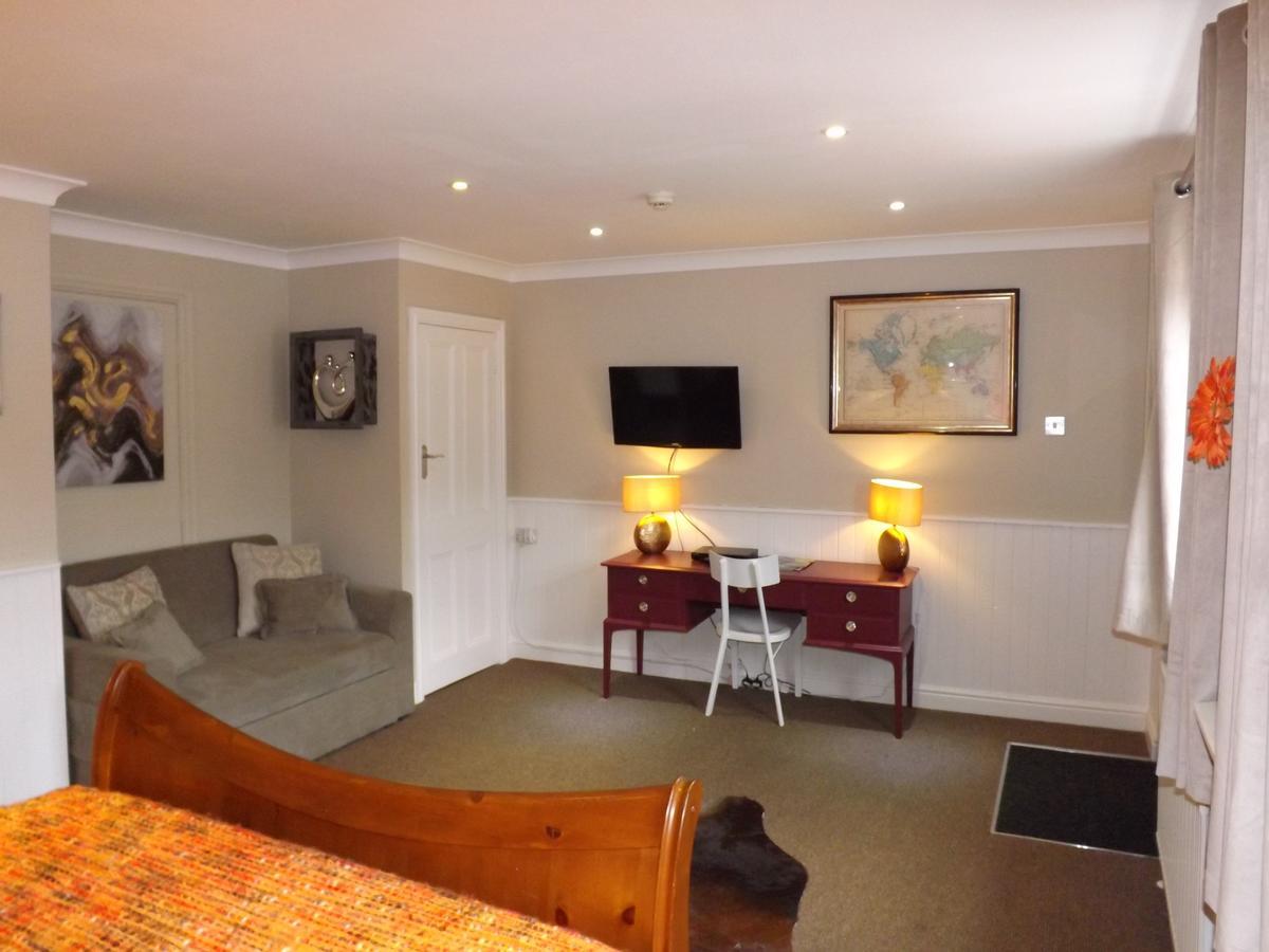 The Windmill Hotel Scarborough Buitenkant foto