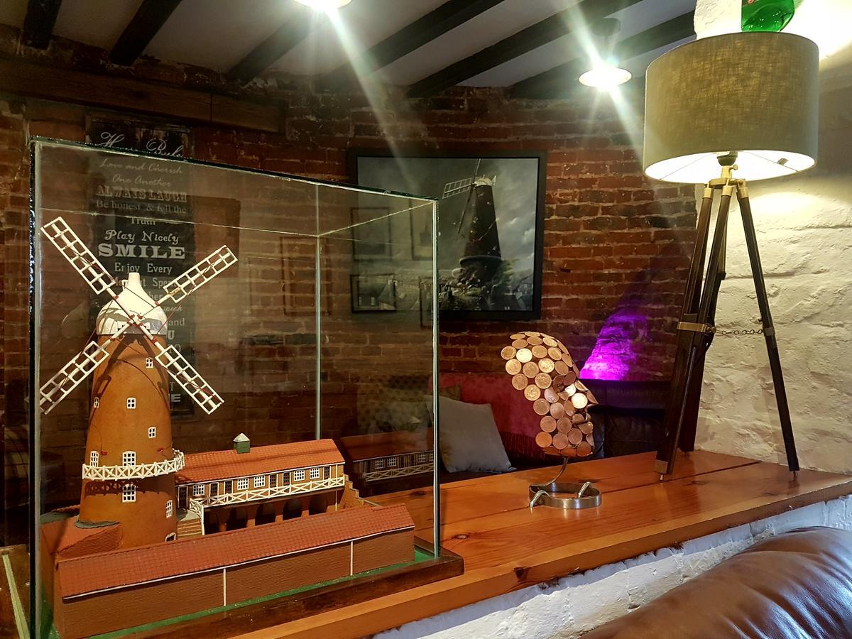 The Windmill Hotel Scarborough Buitenkant foto